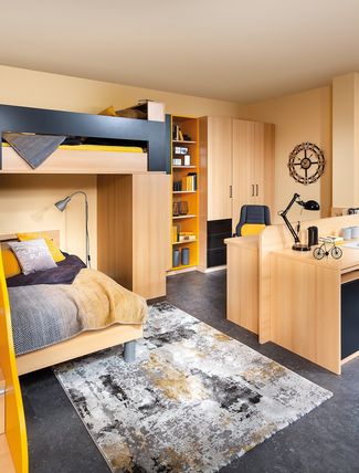 Jugendzimmer mit Hochbett