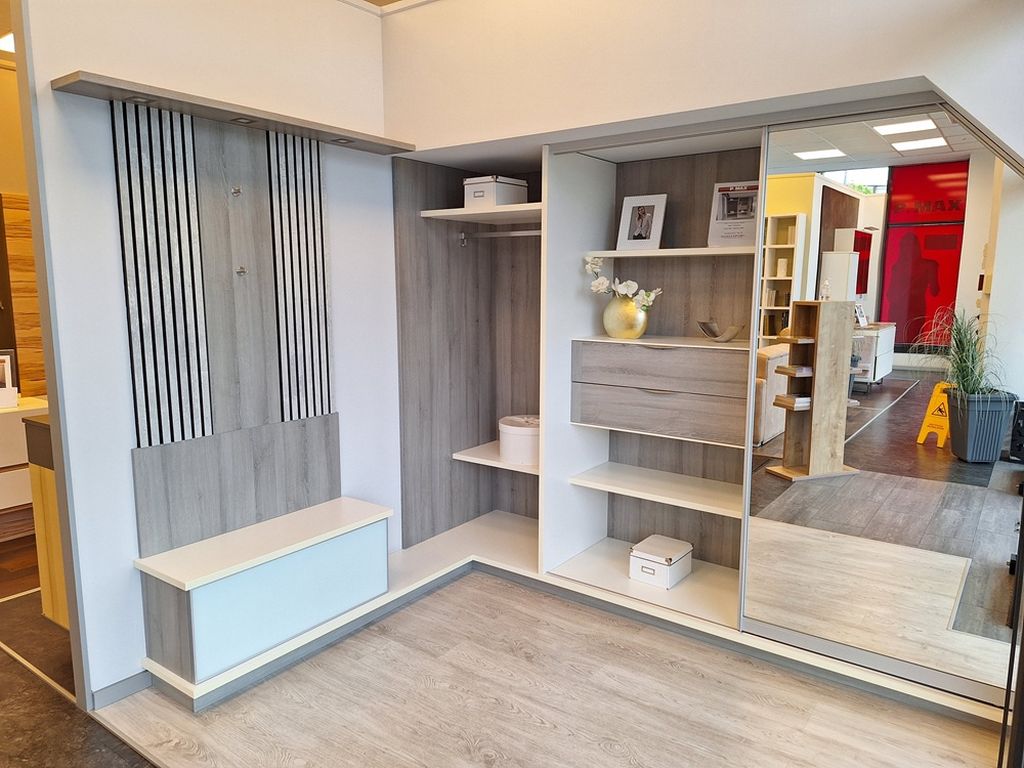 31 Vorzimmer