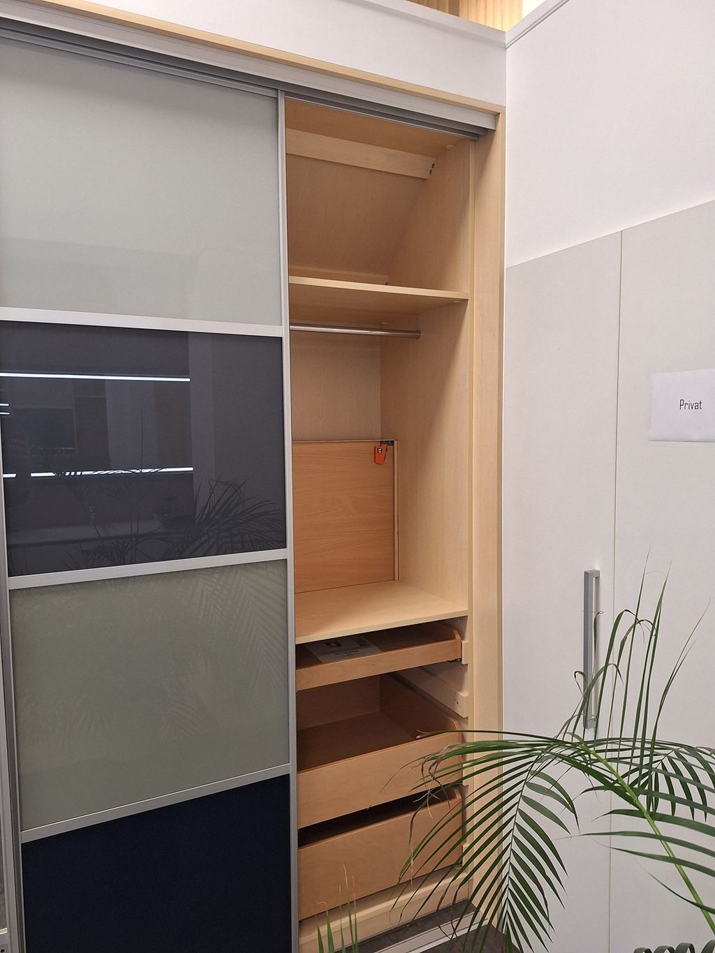 17 Schrank