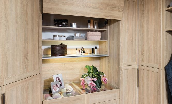 Hochschrank