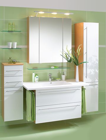 Einzelbad mit Corian-Waschtisch