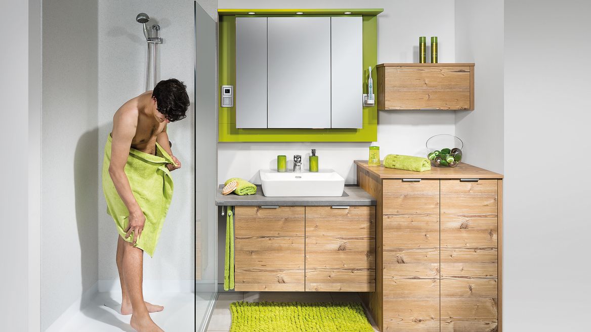 Bad mit Dusche