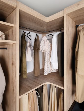 Kleiderstange für Eckschrank