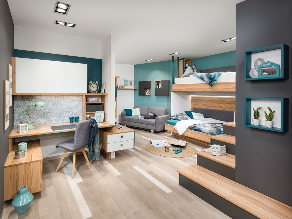 Jugendzimmer mit Schreibtisch