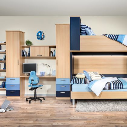 Jugendzimmer mit Hochbett