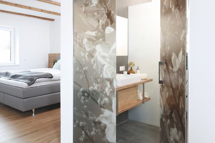 Badezimmer im Schlafzimmer
