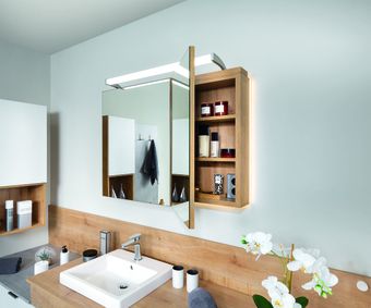 Spiegelschrank