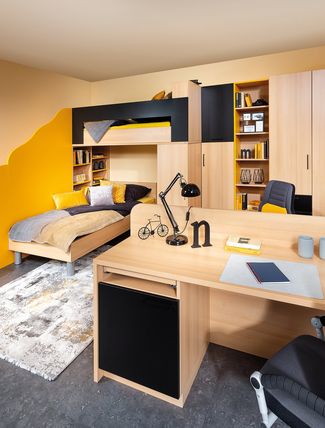 Jugendzimmer mit Hochbett