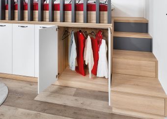 Kleiderschrank