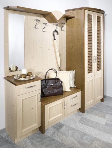 Vorzimmer im Landhausstil