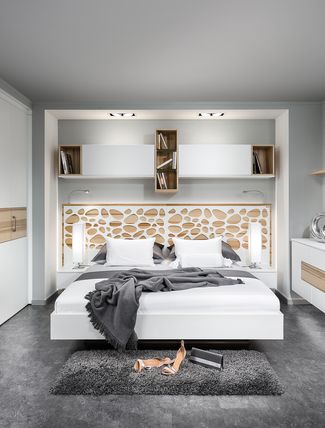 Schlafzimmer mit Kufenbett