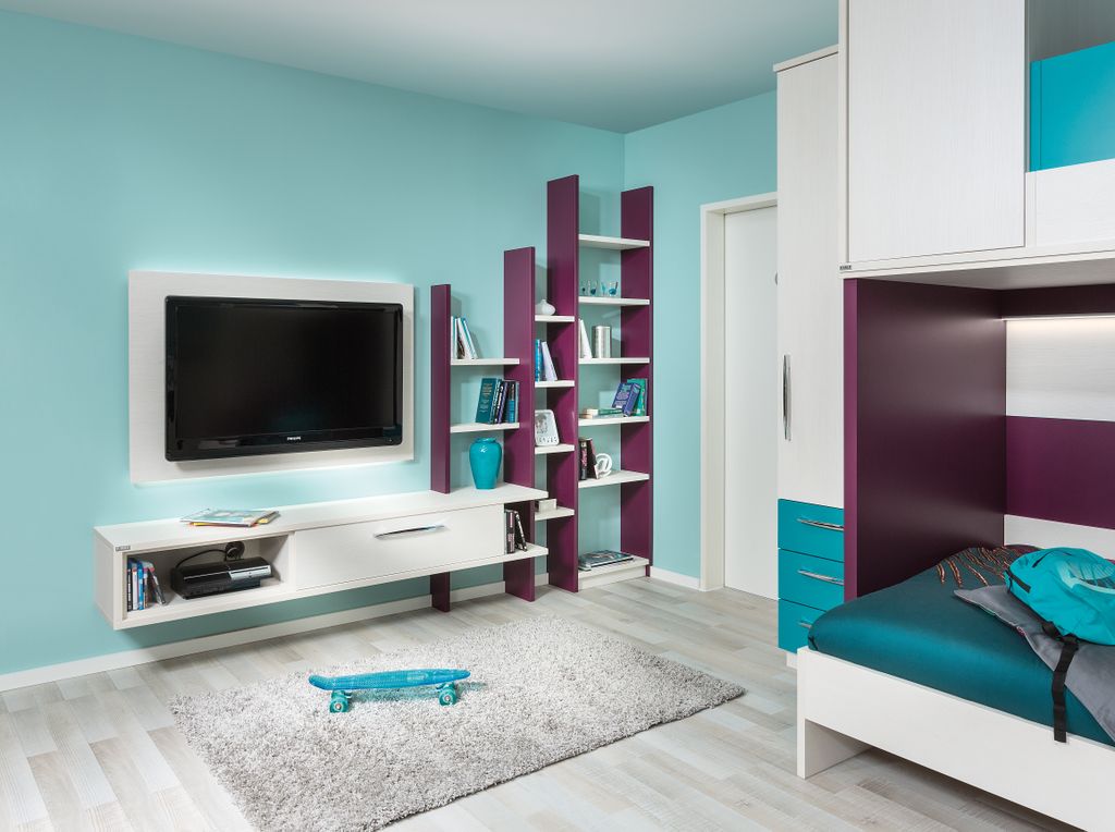 Jugendzimmer mit TV-Anrichte