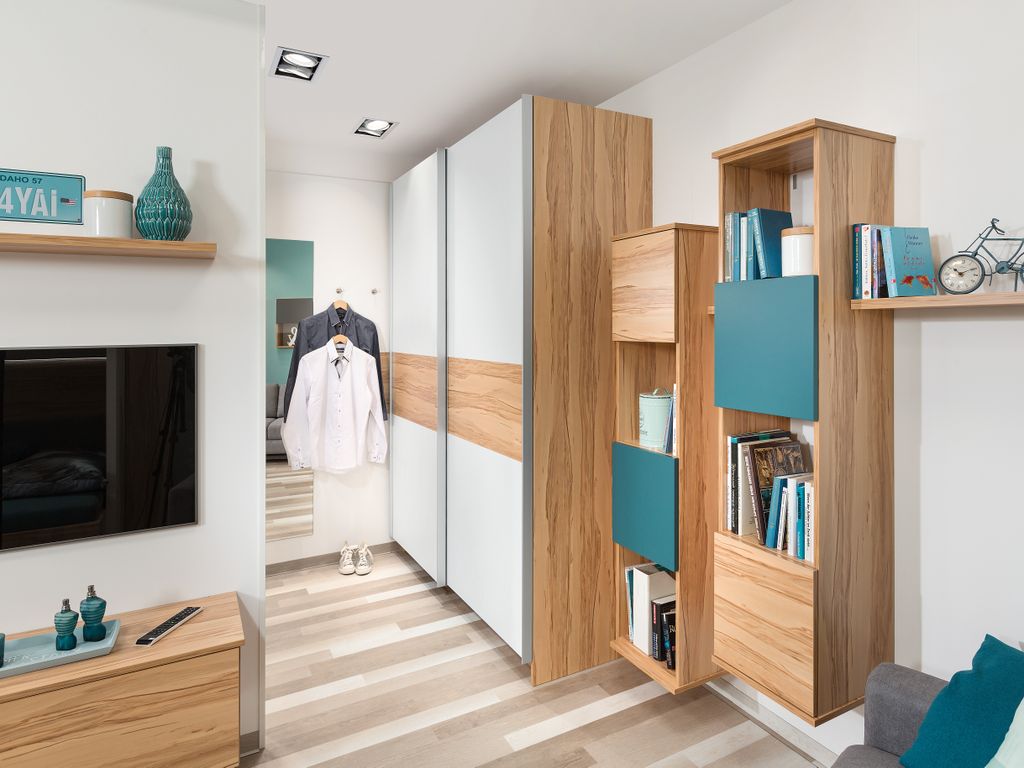 Jugendzimmer mit Schwebetürschrank