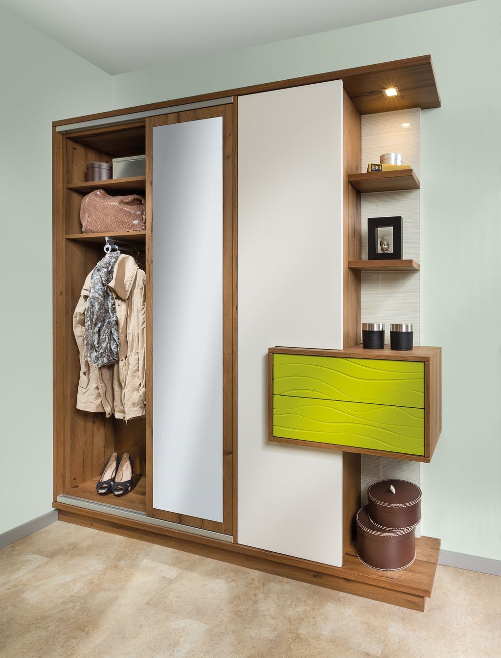 Vorzimmerschrank mit Schiebetür
