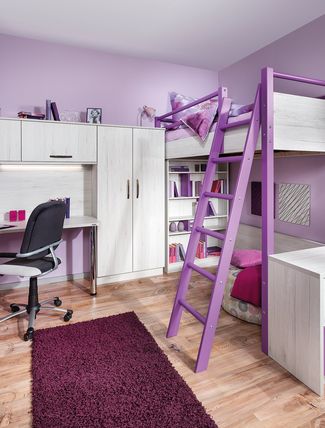 Jugendzimmer mit Hochbett