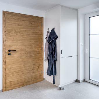 Schrank mit Haken