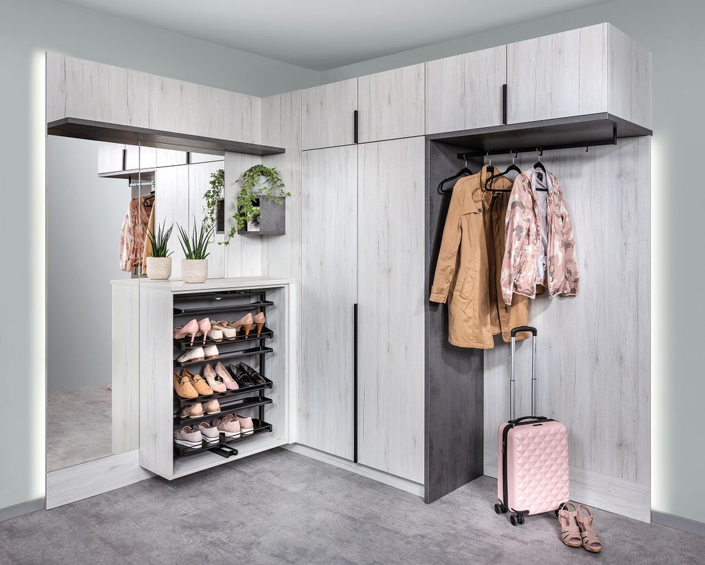 Vorzimmer mit Schuhschrank