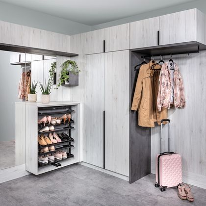 Vorzimmer mit Schuhschrank