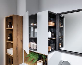 Schrank mit Tip-On Technik
