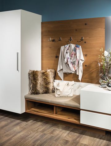 Vorzimmer mit Sitzplatz