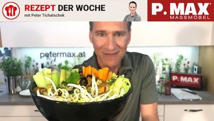 Poke Bowl mit Lachs.