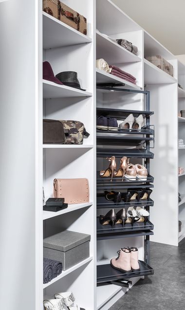 Schuhschwenkbeschlag hoch.
