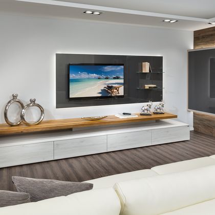 Anrichte mit TV-Paneel