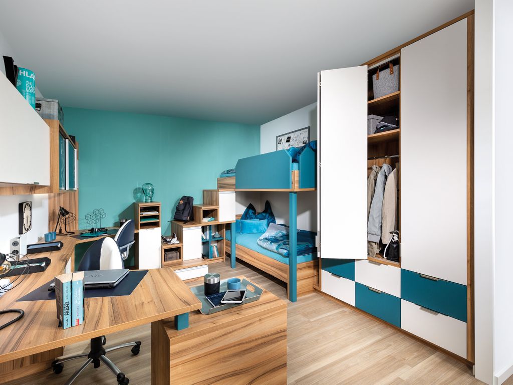 Jugendzimmer mit Hochbett