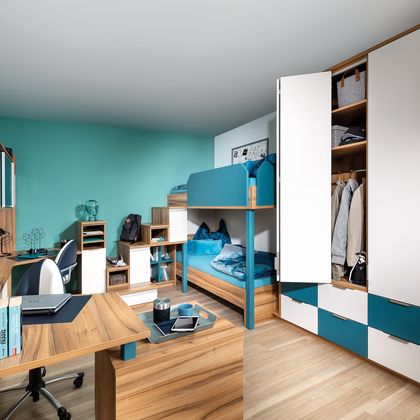 Jugendzimmer mit Hochbett