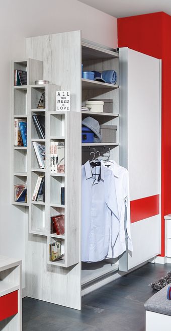 Schwebetürschrank