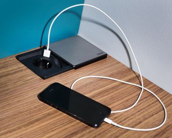 Steckdose mit USB-Anschluss