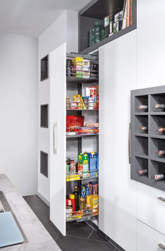 Hochschrank-Auszug