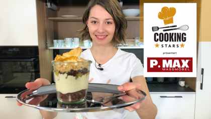 Exotisches Dessert im Glas