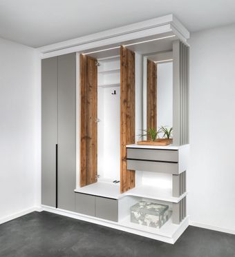 Schrank mit Tip-On Technik